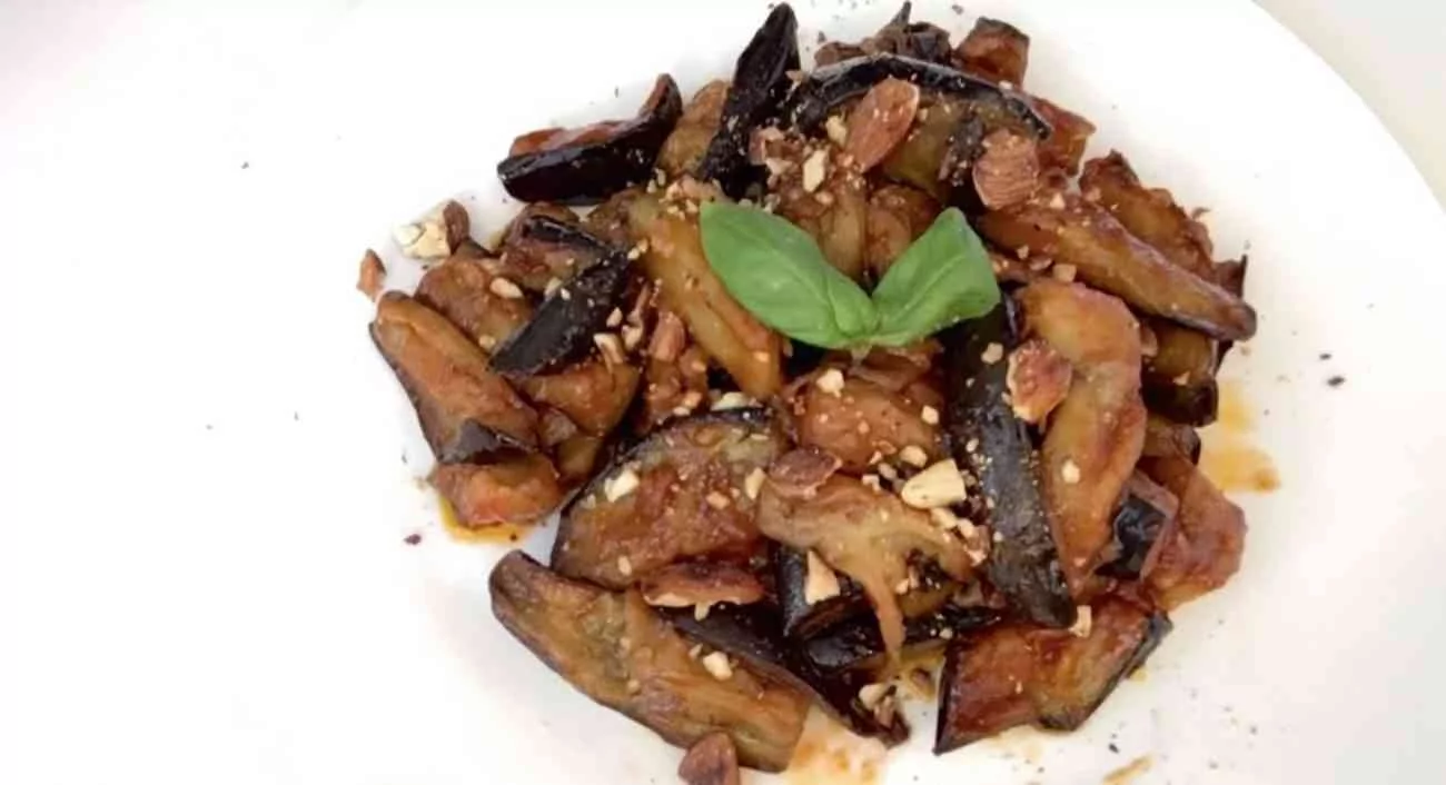 Sweet and sour Eggplants